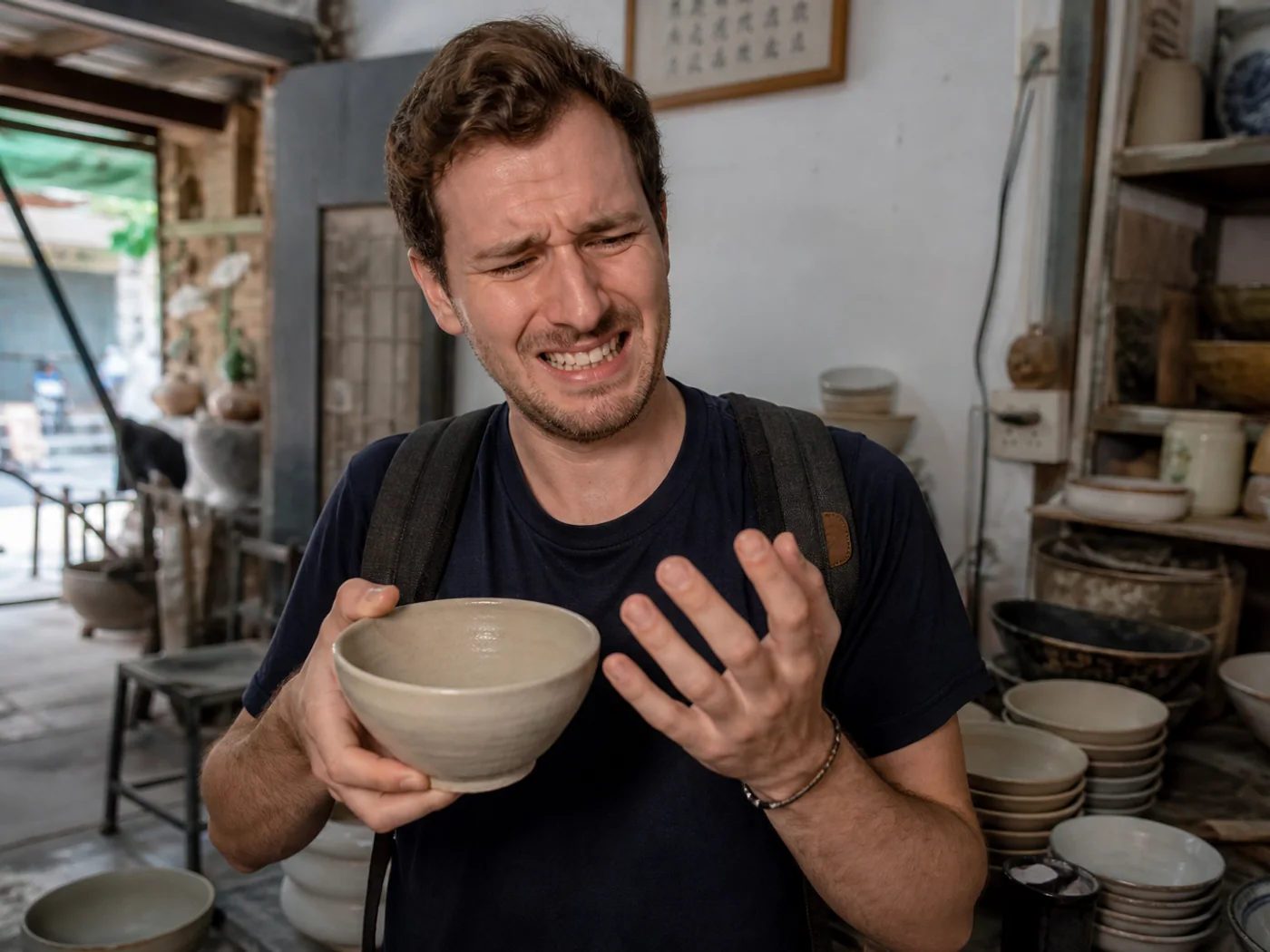 Traveler buying hot ceramic