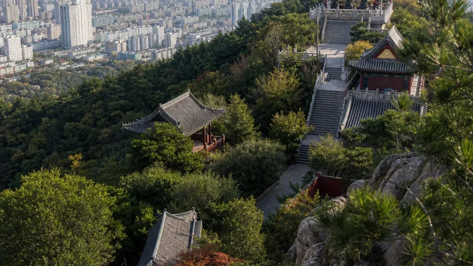 Thousand Buddha Mountain in Jinan