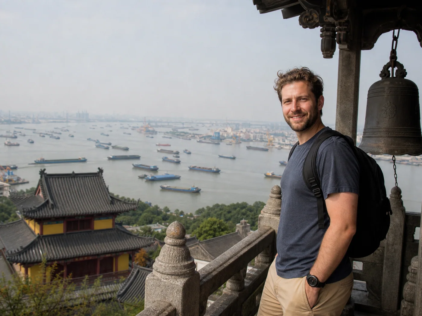 Travelers watching Yangtze traffic