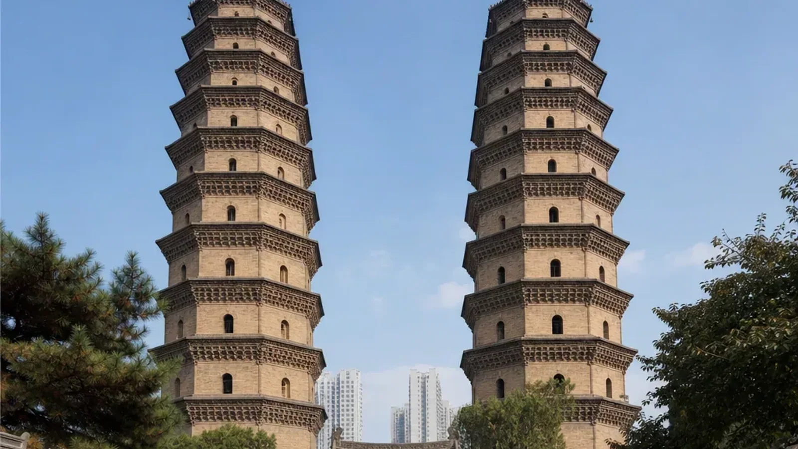 Watch noodles shaved straight into the pot in Taiyuan