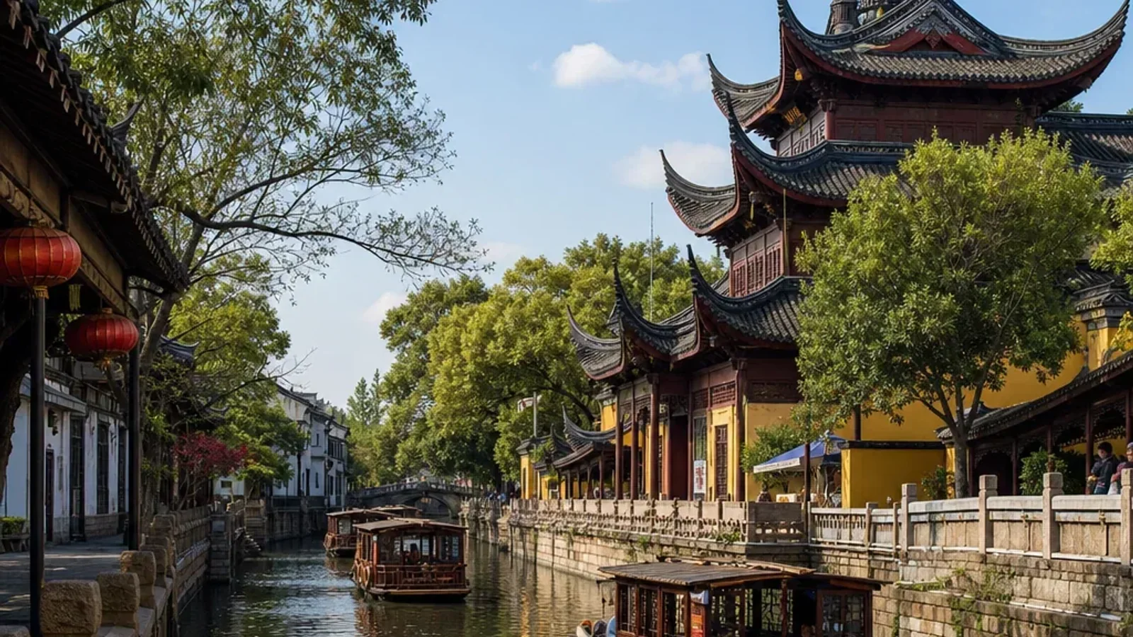 Treat the lake peninsula as a graceful half-day in Wuxi