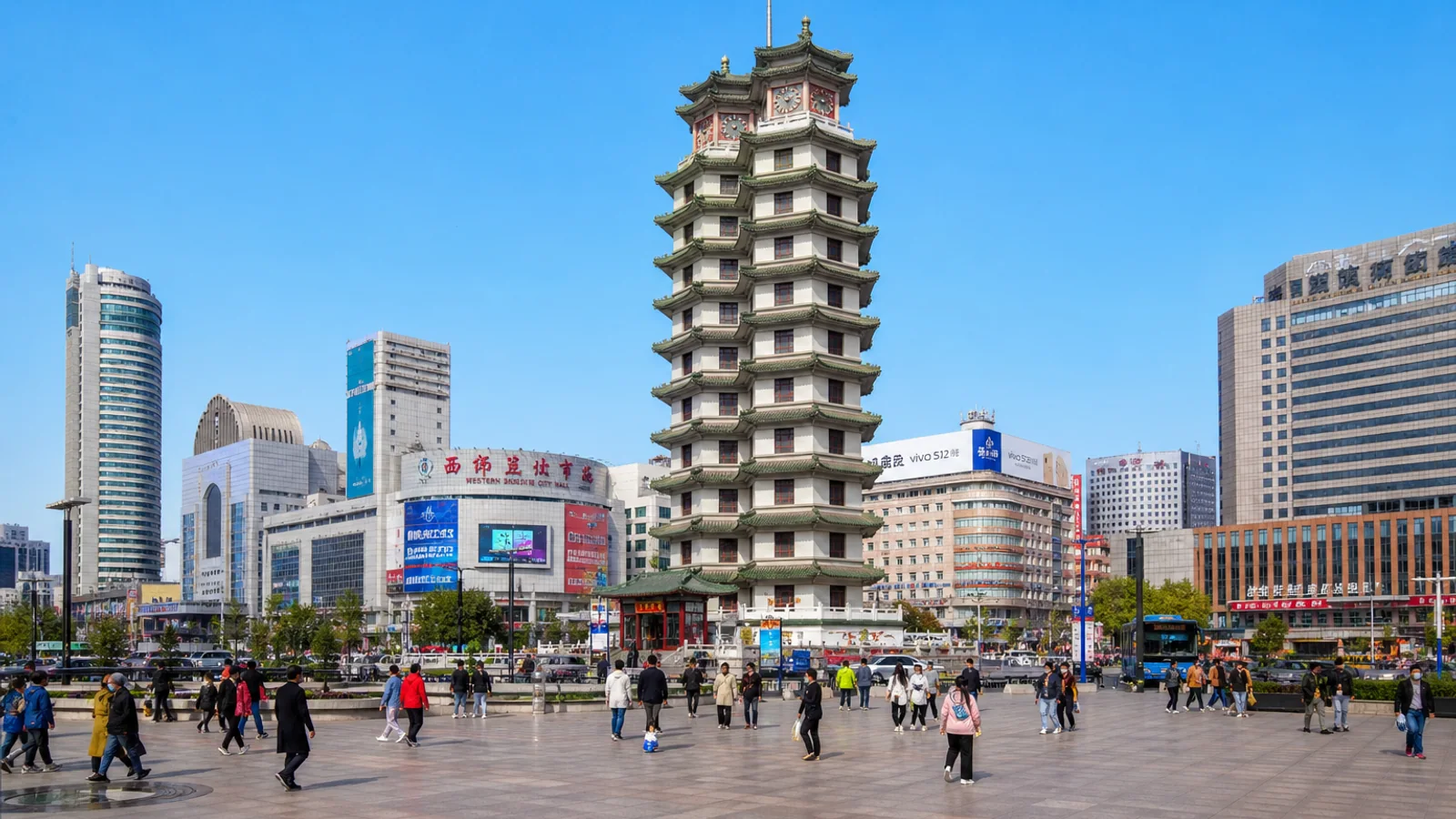 Erqi square city life in Zhengzhou