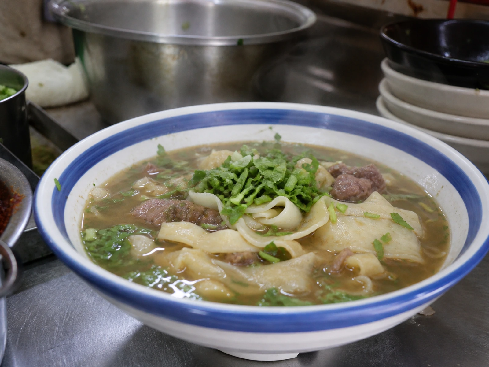Henan stewed noodles in Zhengzhou